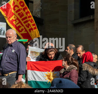 Glasgow, Schottland, Großbritannien. 12. Oktober 2019: Menschen aus Protest gegen die türkische Besetzung und der ethnischen Säuberung der Kurden. Stockfoto