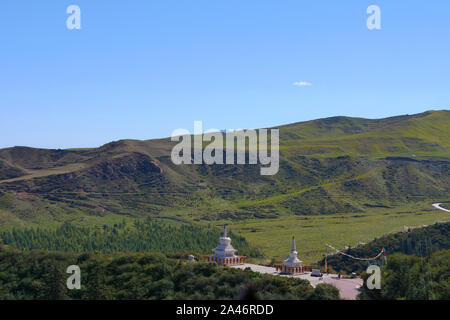 Schöne Ausblicke auf die Landschaft von Mati Tempel in Zhangye Gansu Chinas. Stockfoto