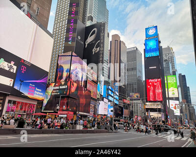 New York, USA. 08 Sep, 2019. Times Square in Manhattan. Quelle: Alexandra Schuler/dpa/Alamy leben Nachrichten Stockfoto