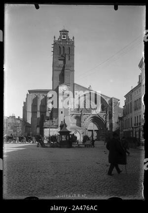 Fassade occidentale de la Cathédrale Saint-Étienne. - FRAC 31555 18 Fi 011. Stockfoto