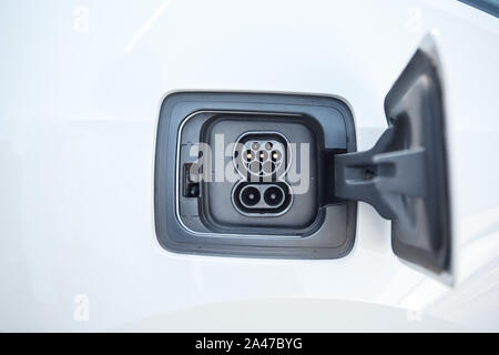 In der Nähe der Buchse Elektroauto Stockfoto