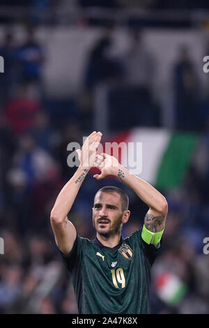 Rom, Italien. 12 Okt, 2019. Leonardo Bonucci von Italien feiert die Qualifikation zur EURO 2020 während der Europäischen Qualifier Gruppe J Match zwischen Italien und Griechenland im Stadio Olimpico, Rom, Italien Am 12. Oktober 2019. Foto von Giuseppe Maffia. Credit: UK Sport Pics Ltd/Alamy leben Nachrichten Stockfoto