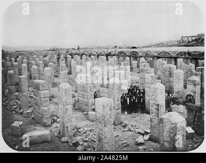 Ferrez, Marc-Kaiser Pedro II. besucht das Reservoir mit dem Hügel Pedregulho bei Rio de Janeiro Stockfoto