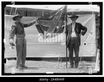 Fahnen. Konföderierten REUNION; SCHLACHT FAHNEN DER KRIEG ZWISCHEN DEN MITGLIEDSTAATEN Stockfoto