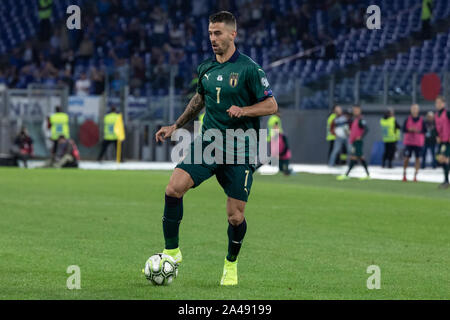 Rom, Italien. 12 Okt, 2019. Leonardo Spinazzola von Italien in Aktion während der UEFA EURO 2020 Qualifikationsspiel zwischen Italien und Griechenland im Stadio Olimpico in Rom. (Final Score: Italien 2:0 Griechenland) Credit: SOPA Images Limited/Alamy Live Nachrichten gesehen Stockfoto