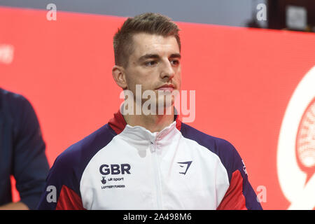 Stuttgart, Deutschland. 12 Okt, 2019. MAX WHITLOCK in Aktion während der Wettbewerb in der Hanns-Martin-Schleyer-Halle in Stuttgart statt. Credit: Amy Sanderson/ZUMA Draht/Alamy leben Nachrichten Stockfoto