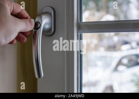 Kinder Fenster Schutz zu sperren. Kabel-Schutzvorrichtung verhindert