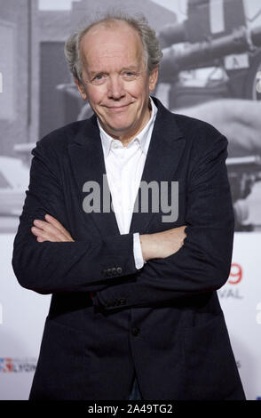 Lyon, Frankreich. 12 Okt, 2019. Belgischen Regisseur Luc Dardenne kommt für die Eröffnungsfeier der 10. jährlichen Festival Lumiere film Festival in Lyon, Frankreich Credit: James Colburn/ZUMA Draht/Alamy Live News Credit: ZUMA Press, Inc./Alamy leben Nachrichten Stockfoto