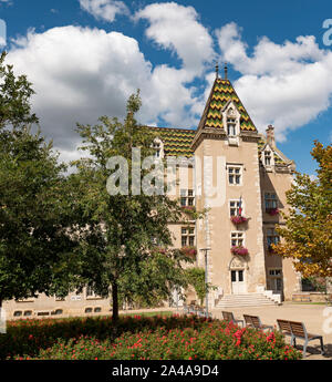 Mairie in Beaune, Côte-d'Or, Bourgogne-Franche-Comté, Frankreich. Stockfoto