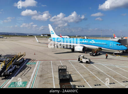 KLM 100. Jahrestag, ein KLM Flugzeug auf dem Flughafen in Marseille Marignane Stockfoto