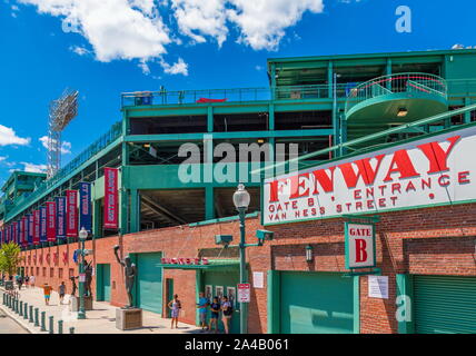 BOSTON, Massachusetts - Juli 9, 2017: Boston ist eine der ältesten Städte in den Staaten und ist reich an Geschichte. Dies bringt in einem riesigen Tourismus industrie Stockfoto