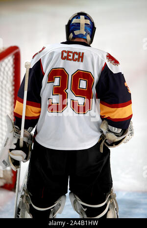 Guildford Phoenix Torwart Petr Cech während der NIHL 2 Spiel in Guildford Spectrum Leisure Complex, Guildford. Stockfoto