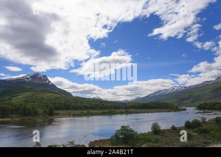 Lapataia bucht Landschaft, Tierra del Fuego National Park, Argentinien. Argentinische Sehenswürdigkeit Stockfoto