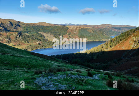 Die Aussicht über Thirlmere vom Helvellyn Pfad bis Birk Seite, in der Nähe der Thirlmere, Lake District, Cumbria Stockfoto