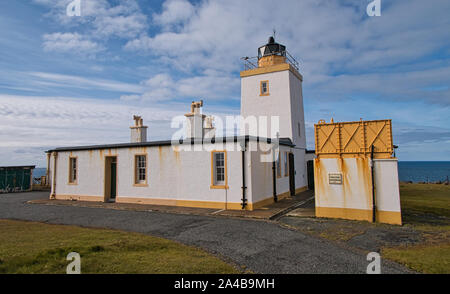 Eshaness Leuchtturm in Northmavine, Shetlandinseln, Schottland, UK - von David Alan Stevenson, einer der 'Leuchtturm' Stevensons gebaut, zwischen 1925 und 1929. Stockfoto