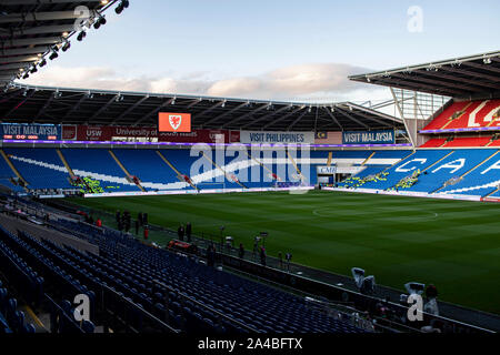 Cardiff, Wales, UK. 13. Okt 2019. Allgemeine Ansicht der Cardiff City Stadium. Wales v Kroatien UEFA Euro 2020 Qualifier in Cardiff City Stadium. Lewis Mitchell/YCPD/Alamy Leben Nachrichten. Stockfoto