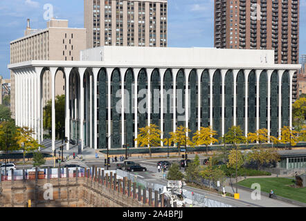 Die 1964 die moderne Mitte des letzten Jahrhunderts Northwestern National Life Gebäude, entworfen vom Architekten Minoru Yamasaki in der Innenstadt von Minneapolis, Minneosta entfernt. Lar Stockfoto