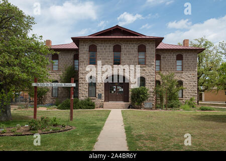 Die Fälle, die auf dem Colorado (Fluss) Museum in Marble Falls im Texas Hill Country Stockfoto