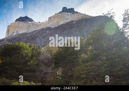 Patagonien Cuerno Auftraggeber und dem Valle Frances Torres del Paine Nationalpark, Chile. Stockfoto