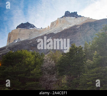 Patagonien Cuerno Auftraggeber und dem Valle Frances Torres del Paine Nationalpark, Chile. Stockfoto