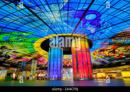 Die Kuppel des Lichts in Formosa Boulevard metro station in Kaohsiung, Taiwan Stockfoto