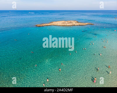 Der berühmte Feigenbaum Strand der Stadt in Protaras, Zypern Stockfoto