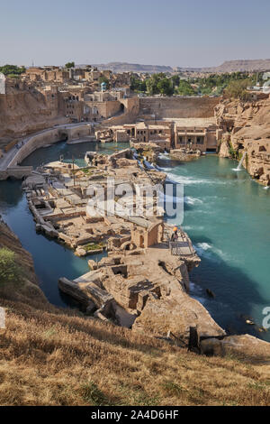 Sushtar, Iran. 07 Juni, 2017. Historische Wassermühlen am Fluss Karun in der Stadt Sushtar im Iran, aufgezeichnet am 07.06.2017. 2009, historische Bewässerungssystem der Stadt wurde von der UNESCO in die Liste des Weltkulturerbes aufgenommen. | Verwendung der weltweiten Kredit: dpa/Alamy leben Nachrichten Stockfoto