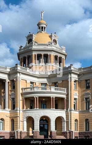 Die alte Harrison County Courthouse in Marshall, Texas. Im Jahr 1900 erbaut, ist die Signatur Wahrzeichen von Marshall und wird häufig verwendet, Osttexas in der Reiseliteratur zu vertreten Stockfoto