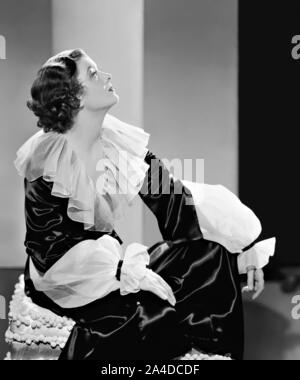 MYRNA Loy in Der dünne Mann (1934), unter der Regie von W. S. VAN DYKE. Credit: M.G.M/Album Stockfoto