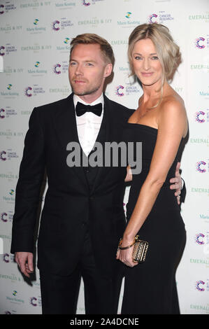 Foto muss Gutgeschrieben © Kate Grün/Alpha Presse 076603 01/12/2012 Ronan Keating & Freundin Sturm Uechtritz Smaragde & Efeu Ball 2012 Supernova London Stockfoto