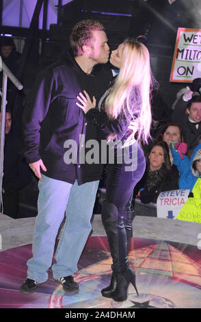 Foto muss Gutgeschrieben © Jeff Spicer/Alpha Presse 076828 25/01/13 Spencer Pratt und Heidi Montag werden während der Celebrity Big Brother Finale bei den Big Brother Haus vertrieben bei Elstree Studios in Borehamwood Stockfoto