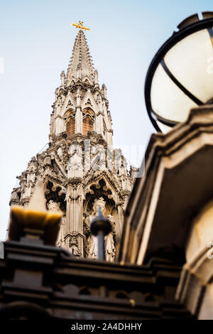 Die eleanor Kreuz der Trafalgar Square in London. Stockfoto