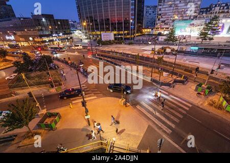 Fußgängerpassage, DIE GROSSEN BAUSTELLEN IN DER NÄHE DES MONTPARNASSE, 15. Arrondissement, Paris, Frankreich Stockfoto