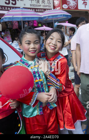 Herbst Mond Cultural Festival & Laternenumzug in der Chinatown von Sunset Park, Brooklyn, New York. Stockfoto