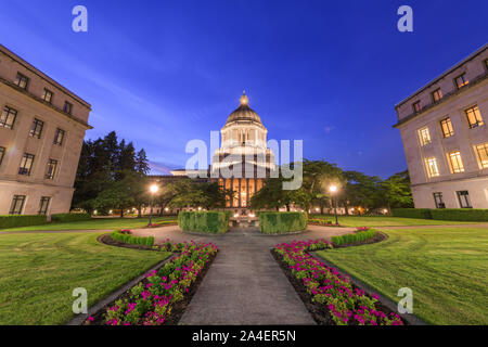 Olympia, Washington, USA State Capitol Building in der Abenddämmerung. Stockfoto