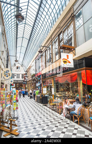 Passage Jouffroy, le Valentin, Cafe, Konditorei Stockfoto