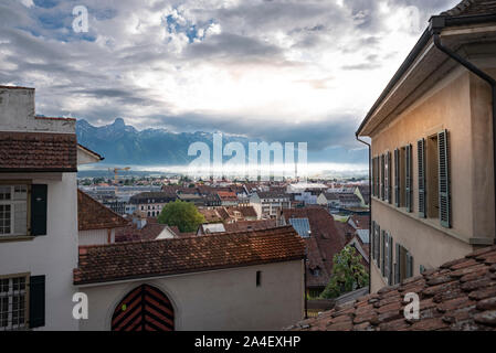 Panorama auf die Altstadt von Thun und das Berner Oberland, Thun, Berner Oberland, Schweiz, Europa Stockfoto