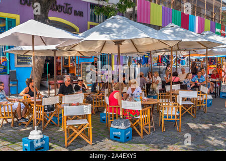 Cafe/Bar auf Magallanes, El Caminito, La Boca, Buenos Aires, Argentinien Stockfoto