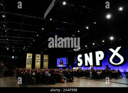 Aberdeen. 14 Okt, 2019. Foto am Okt. 14, 2019 genommen wird, zeigt die Scottish National Party (SNP) Jahreskonferenz 2019 in Aberdeen, Schottland, Großbritannien. Die SNP-Jahrestagung 2019 hier von Okt. 13 bis Okt. 15 gehalten wird. Credit: Han Yan/Xinhua/Alamy leben Nachrichten Stockfoto