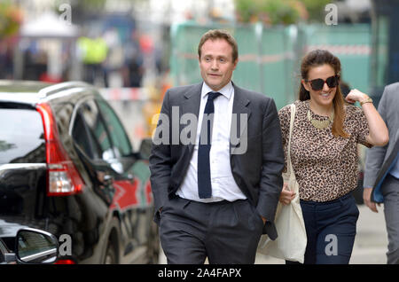 Tom Tugendhat MP (Con: Tonbridge und Malling) kommt in der Downing Street für ein Jahr an der Nummer 10, 2. September 2019. Stockfoto