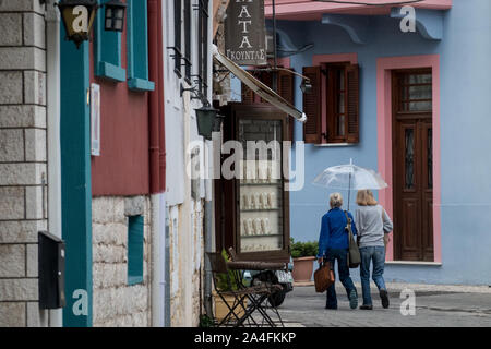 Die Ioannina Schloss ist die befestigte Altstadt der Stadt Ioannina. Derzeitige Festung Termine für den Wiederaufbau unter Ali Pasha im späten Osmanischen Periode und beinhaltet bereits bestehender Byzantinischen und antiken griechischen Elementen. Ioannina ist die Hauptstadt und größte Stadt von Ioannina regionale Einheit und von Epirus, eine administrative Region im nordwesten Griechenlands. Stockfoto