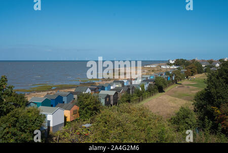 Blick aus Meer über West Beach und Whitstable Seasalter Golf Club, Whitstable, Kent Stockfoto