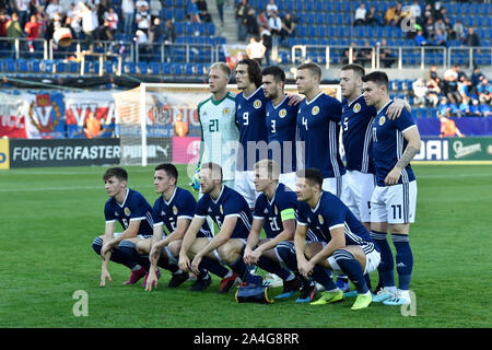 Uherske Hradiste, Tschechien. 14 Okt, 2019. Schottland Nationalmannschaft U-21 posiert für die Fotografen vor der U-21-Fußball 4. Gruppe nähere Bestimmung der Tschechischen Republik vs Schottland in Uherske Hradiste, Tschechien, 14. Oktober 2019. Credit: Dalibor Gluck/CTK Photo/Alamy leben Nachrichten Stockfoto