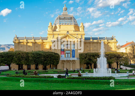 Schöne König Tomislav der Brunnen vor der Kunst Pavillon, Zagreb, Kroatien Stockfoto