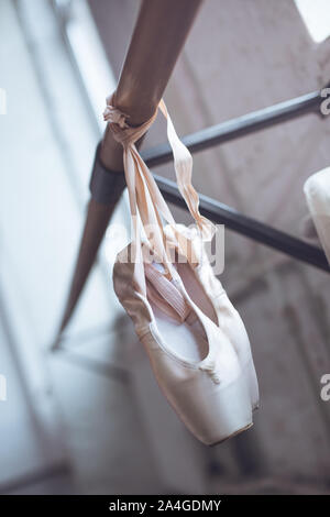 Pointe Ballet Tanzschuhe isoliert im Studio keine Menschen aus der Nähe Stockfoto