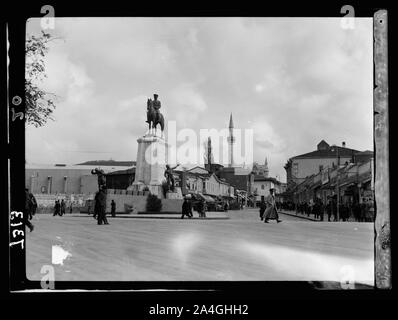 Die Türkei. Ankara. Reiterstandbild von Ata-Turk [d. h., Atatürk] zwischen Alt & Neu Ankara Stockfoto