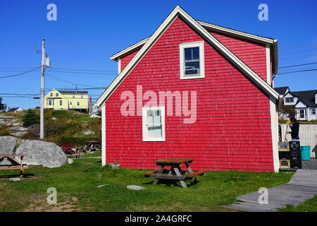 HALIFAX, Kanada - 6 Oct 2019 - Ansicht von Peggy's Cove, einem kleinen Fischerdorf außerhalb von Halifax, die Hauptstadt der kanadischen Provinz Nova Scotia, in St Stockfoto