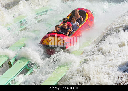 Dudley DoRight's Spaltsäge fällt Wasser fahren, Insel der Abenteuer, Universal Studios Resort, Orlando, Florida Stockfoto