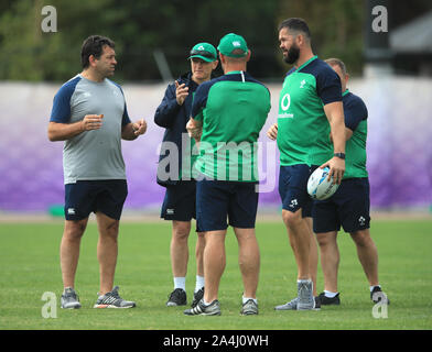 Irlands Trainer Joe Schmidt während des Trainings an Bögen Urayasu Park. Stockfoto