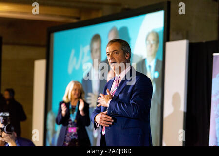 Die Brexit Partei AG zu einer politischen Kundgebung in Cornwall in Erwartung eines allgemeinen Wahlen in Großbritannien. Stockfoto